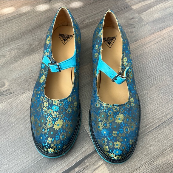 John Fluevog Biblio Barnett Blue & Green Floral Flat Mary Janes Size 9 - Picture 2 of 12